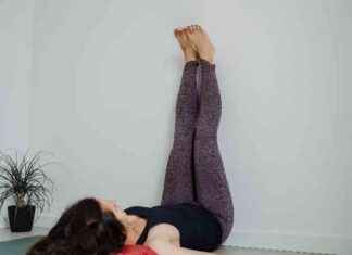 Legs Up the Wall: Surprising Health Benefits of This Simple Yoga Pose news-28072024-014936