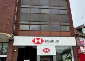 HSBC Hayes Branch Closes for One-Month Renovation news-28072024-075939