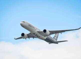 Airbus CEO Urges Starmer to Support Heathrow Third Runway Expansion news-28072024-080120