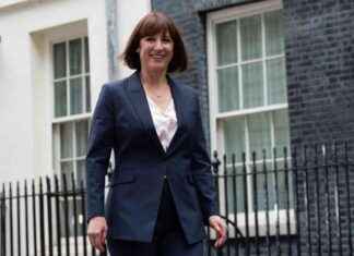 UK Treasury Chief Exposes Financial Cover-Up Before Election news-28072024-223946