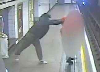 Man pushes stranger on Tube tracks over ‘dirty look’ captured in shocking footage news-31072024-125037