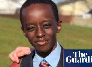 Identifying the main target and focus of the article: The main target and focus of the article is the identification of the individual accused of murder, Axel Rudakubana.New SEO-friendly title: Axel Rudakubana Named as Southport Murder Accused news-01082024-071440