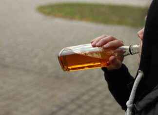 Police oppose new off-licence plans in high-crime area news-02082024-094432