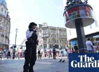 Suspect Arrested for Stabbing Incident in London’s Leicester Square news-12082024-170459