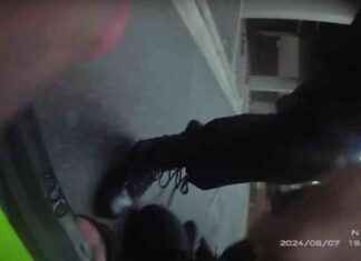 Grandfather Charged into Police with England Flag During Protest: A Shocking Incident news-12082024-230835