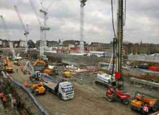 The Pros and Cons of Private Finance Initiatives (PFIs) in the Labour Party’s Future news-13082024-232324