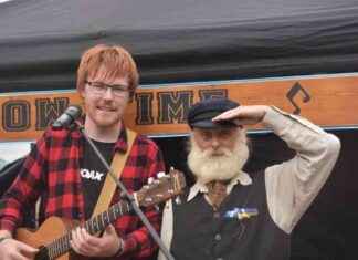 Elvis and friends host a charity party to support a local hospice news-14082024-185031