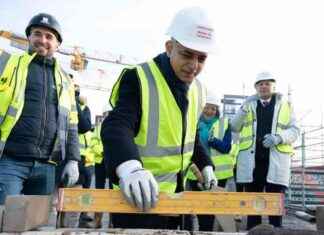Sadiq Khan Falls Short on Affordable Home Construction Targets news-14082024-185309