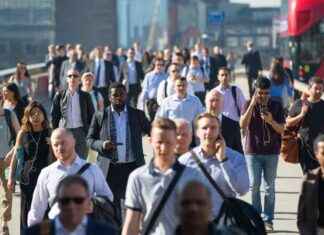 Transitioning to a Four-Day Work Week Supported by Labour and Reform Advocates news-15082024-050928