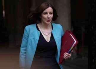 Private Schools Facing Financial Challenges Due to VAT Hike: Phillipson’s Warning news-15082024-111040