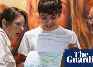 A-levels Results in England Reach Highest Levels in a Decade news-15082024-143733