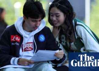 Regional Disparities in A-Level Grades: Trends and Concerns news-15082024-210458
