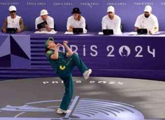 Viral Breakdancer Raygun Addresses ‘Devastating Hate’ Post-Olympics news-16082024-052309