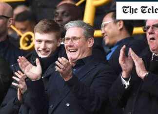 Keir Starmer Rejects HarperCollins Book Deal news-17082024-112820