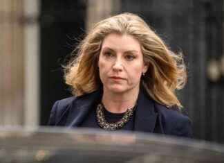 Labour Criticized by Penny Mordaunt for Neglecting Defense Spending news-18082024-103004