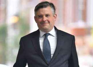 Jon Ashworth to Lead Labour Delegation Sharing Campaign Strategies with US Democrats news-18082024-223809