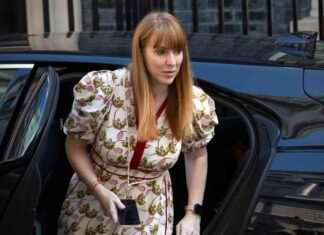 Compensation for Staff Contacted Out of Hours: How to Claim Thousands news-20082024-104128