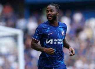 Raheem Sterling Excluded from Chelsea Squad for Servette Match news-20082024-224633