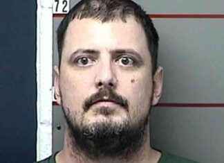 Avoid Paying Child Support: Dad Fakes Death by Hacking Database news-23082024-234606