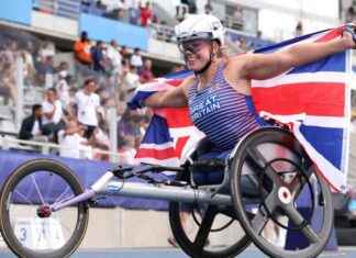 Hannah Cockroft: Inside the Life of a Paralympic Power Couple news-25082024-115246