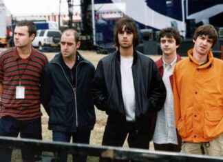 Oasis’s Top Hits: A Journey Through Their Greatest Songs news-25082024-235229