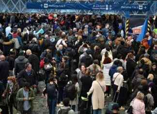Rail Passengers Alerted of Delays Post Bank Holiday Engineering Work news-26082024-115545