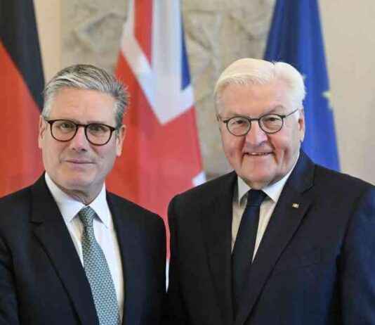 UK Politics Live: Starmer Raises Concerns Over ‘Income Tax Raid’ Amid Post-Brexit Talks in Germany news-28082024-120654