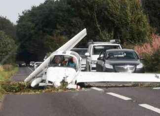 Survivors of Cotswolds Road Glider Crash. news-29082024-001354