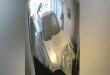 Former Police Officer Caught on CCTV Crashing Car into Ex-Girlfriend’s Office news-10092024-122030
