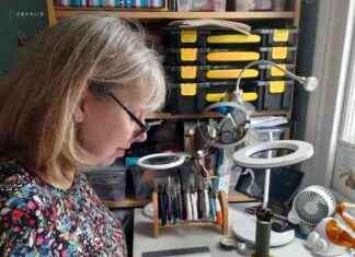 Boosting Small Businesses: Ealing Jeweller’s Support in the Spotlight news-10092024-183007