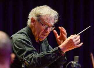 Sir John Eliot Gardiner Launches Comeback Choir After Controversial Firing news-10092024-213919