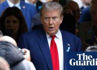 Court dismisses two criminal counts against Trump in Georgia election case news-13092024-033053