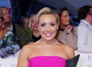 Celebrity Partnerships Revealed for Strictly Come Dancing 2024 news-14092024-232351