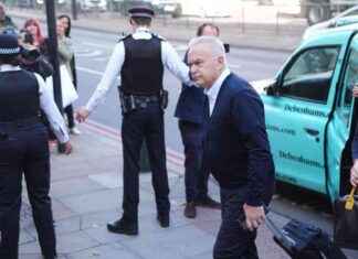 The Rise and Fall of Huw Edwards: TV’s Recognisable Face – A Closer Look news-16092024-160137