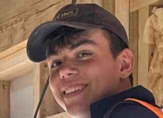 Teenage Driver Injured in Car Ignored by iPhone Calling Police: A Story of Neglect news-17092024-000505