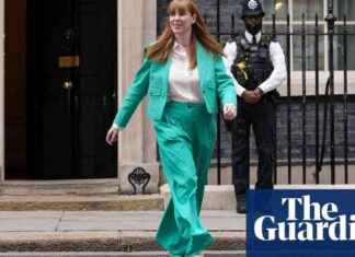 Government and Union Leaders Discuss Workers’ Rights in Crucial Talks news-20092024-075234