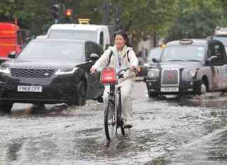 Weekend Weather Alert: Met Office Warns of 60mph+ Strong Winds news-27092024-212813