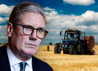 Starmer accused of deceiving farmers with unexpected Budget ‘tractor tax’ news-01112024-002811