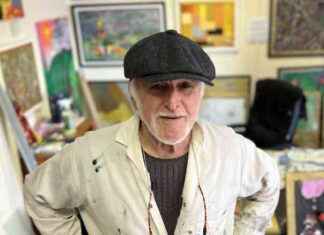 Emerging Artist Showcases Work at Stockley Exhibition news-03102024-005846