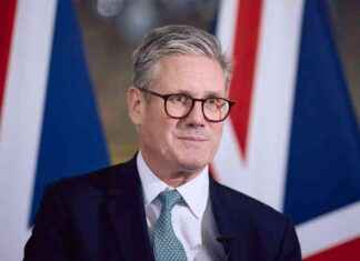 Clarifying Confusion: Ministers Grapple with Freebies Amid Starmer Donation Controversy news-04102024-121943