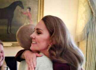 Princess Kate Inspired Teenage Cancer Patient: Palace Provides Daily Updates news-06102024-095452