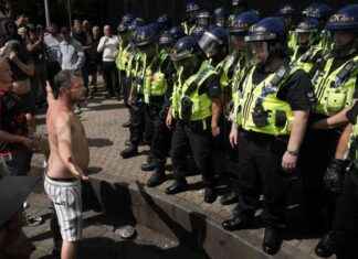 Teenage Rioter Expresses Remorse for Vandalism at Asylum Hotel: Criticizes Sentence news-13102024-053323