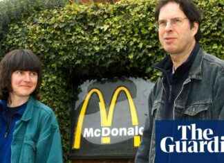 Undercover Police Officer Admits Spying on Keir Starmer as Barrister news-15102024-205422