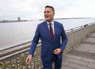 Revolutionizing NHS Diabetes Care with Smartwatch Monitoring: Wes Streeting’s 10-Year Plan news-20102024-043241