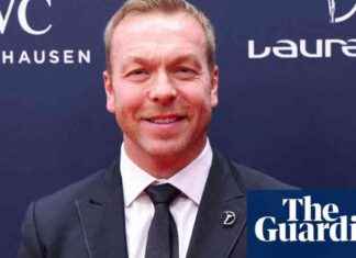 Tributes for Chris Hoy: Fans Mourn Terminal Cancer Diagnosis news-20102024-163315