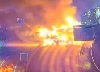 M25 Carriageway Closures Due to Lorry Fire: Updates and Traffic Impact news-21102024-104041