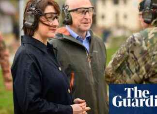 UK provides £2.26bn loan to Ukraine for defense against Russia news-22102024-044511