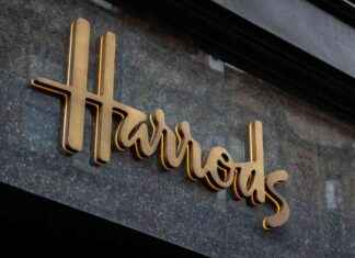 Father’s Fear: Daughter Abducted Outside Harrods news-23102024-052027