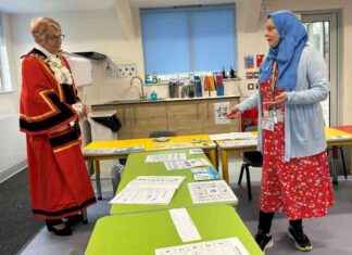 Specialist Autism Centre Opens at Hayes School news-23102024-172026