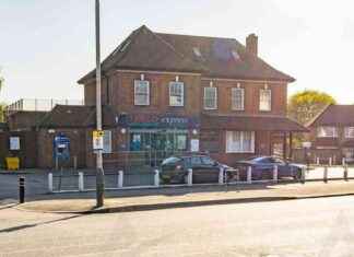 Tesco Superstore in West Drayton Up for Auction news-24102024-233158